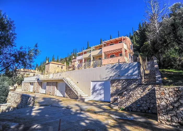 View * Áyios Nikítas