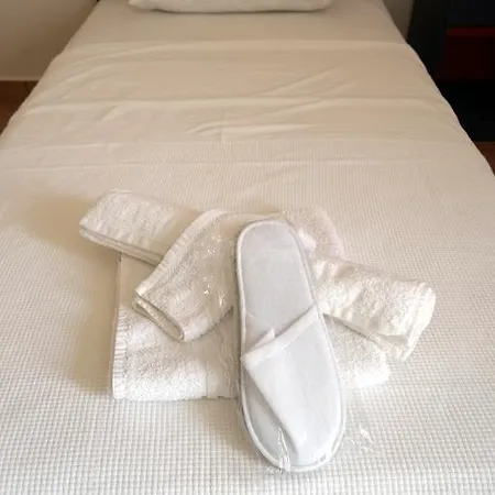 View Áyios Nikítas