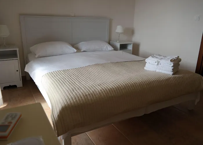 فيلة View Áyios Nikítas